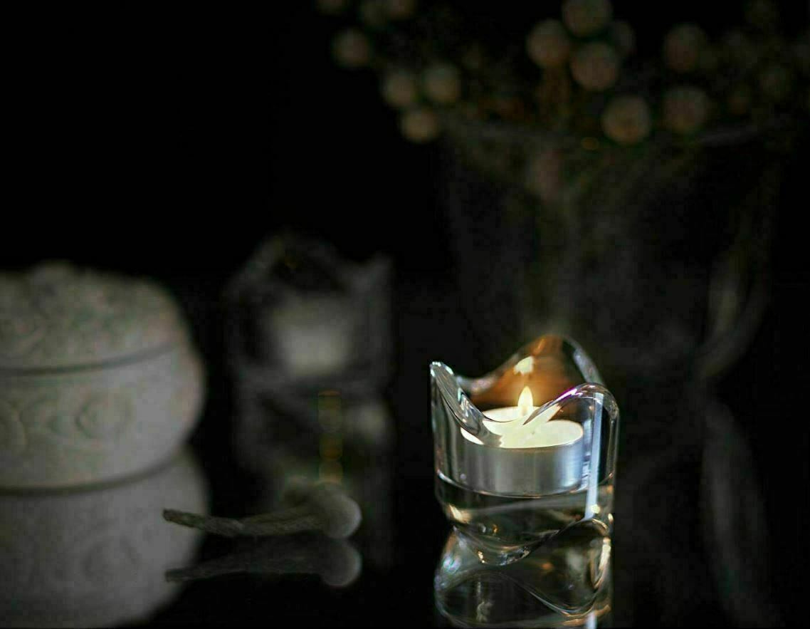 Tea Lights Night lights 25 Candles White Unscented 8 Hours Burn Time Starlytes - image 5